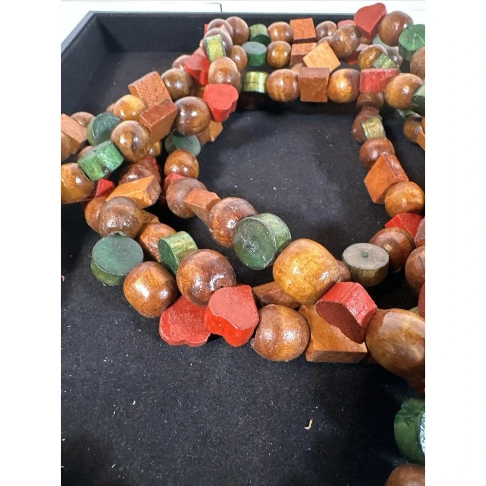 VTG Wood Wooden Beads Christmas Tree Garland Hearts Circles Squares Red Green 9'